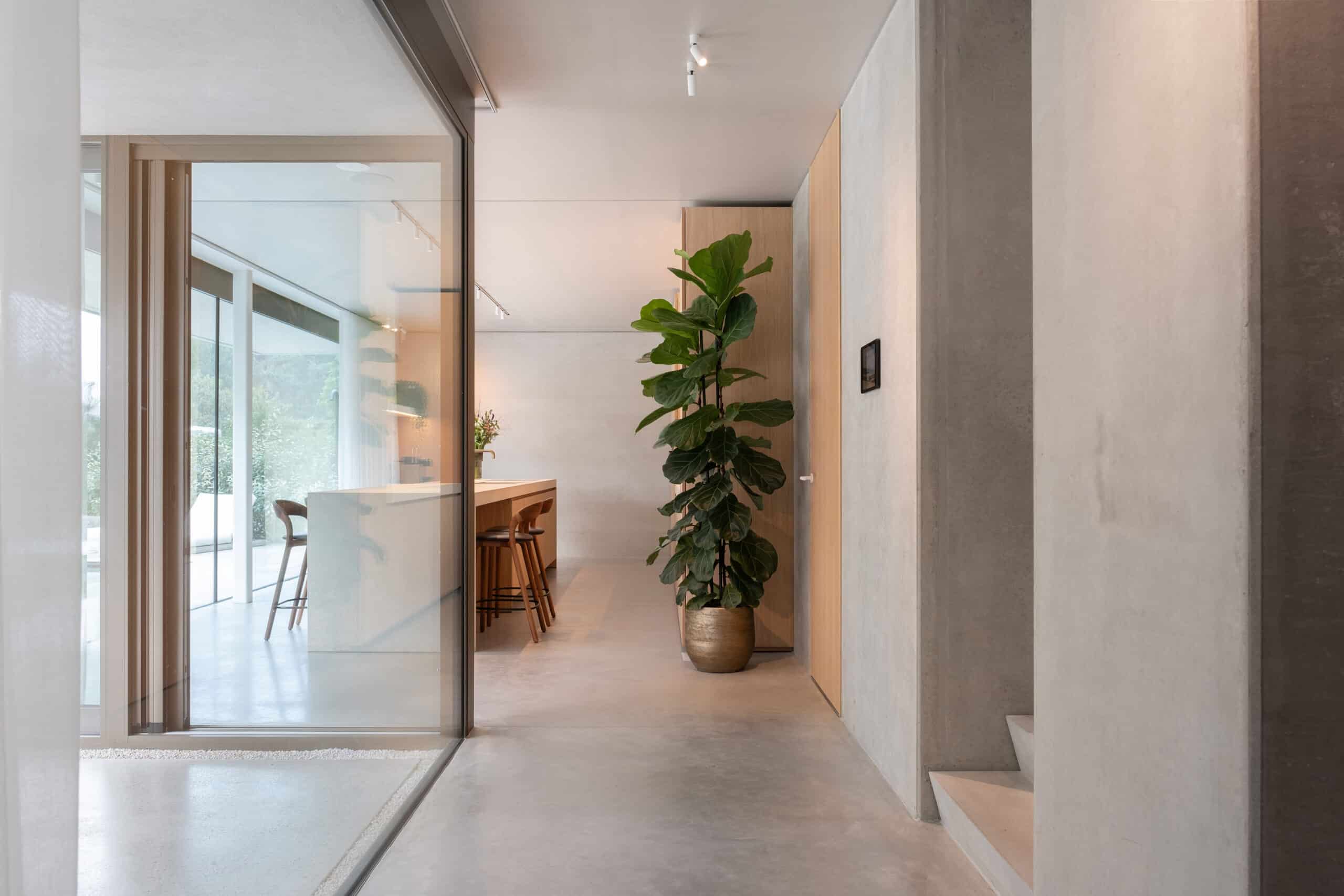 8b_HR-HouseBL-5496